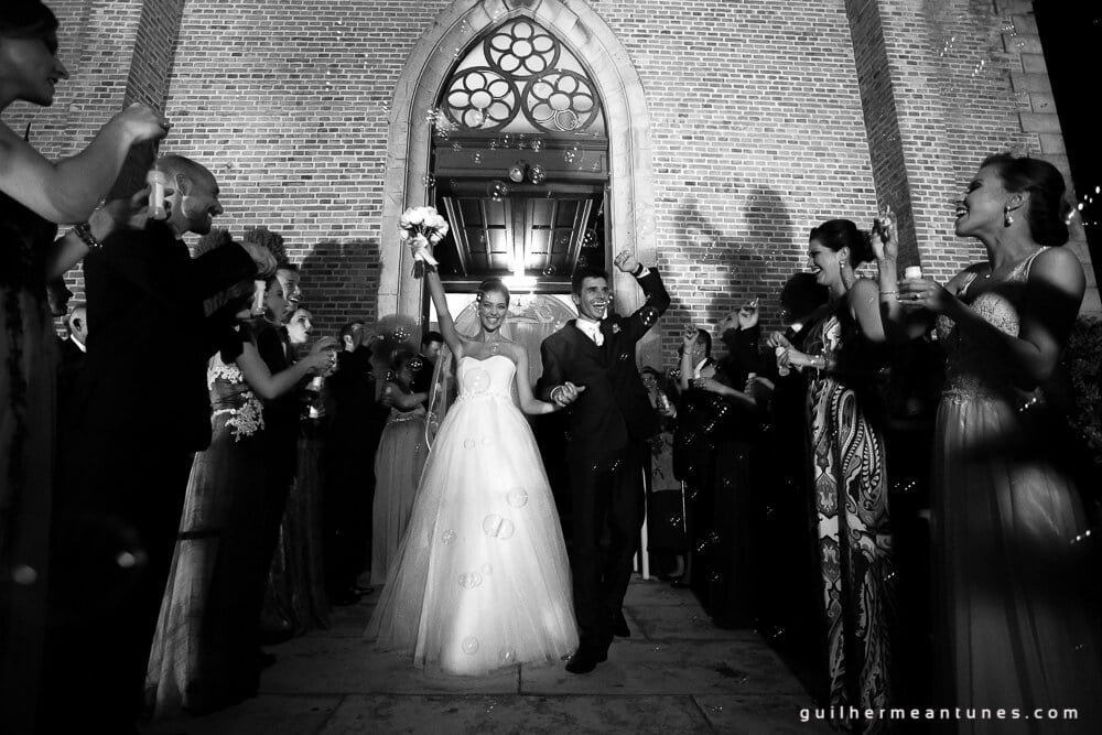 Fernanda e Charles: Fotografia de casamento em Lages (Bolas de sabão)
